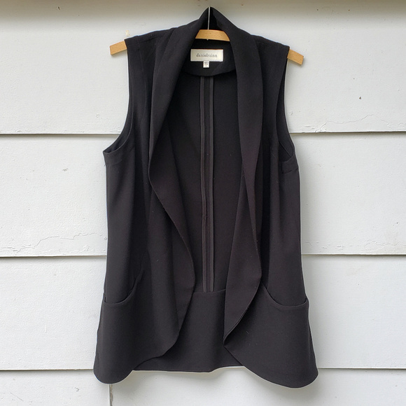 Daniel Rainn Tops - Daniel Rainn Vest Top Draped Open Front Pockets -L